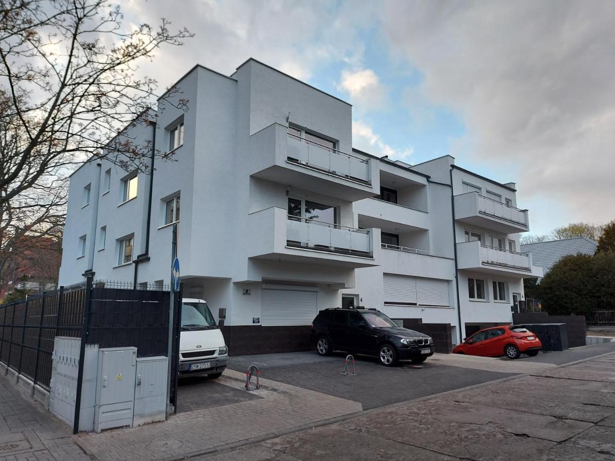 Nowy Apartament Z Balkonem Apartamento Świnoujście Exterior foto